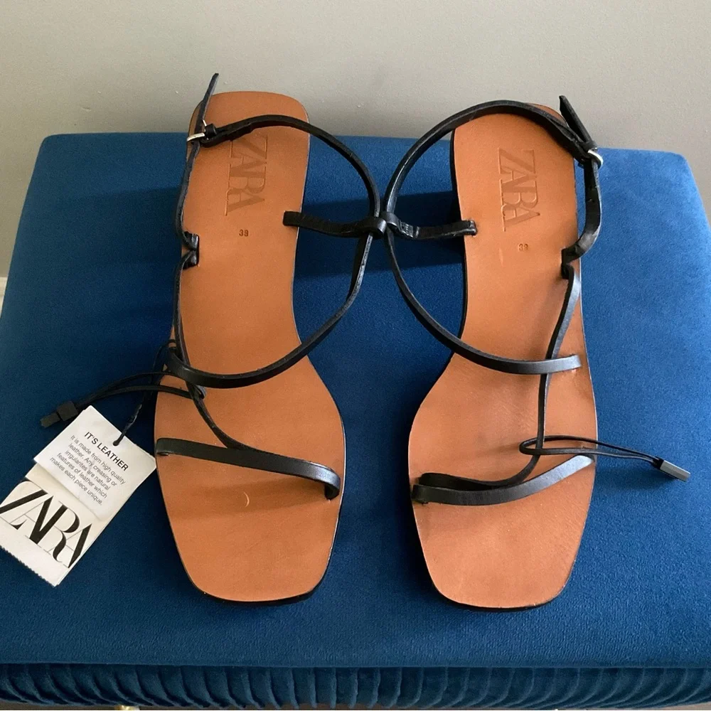 Zara Black Strappy heel Sandals with Brown Footbed